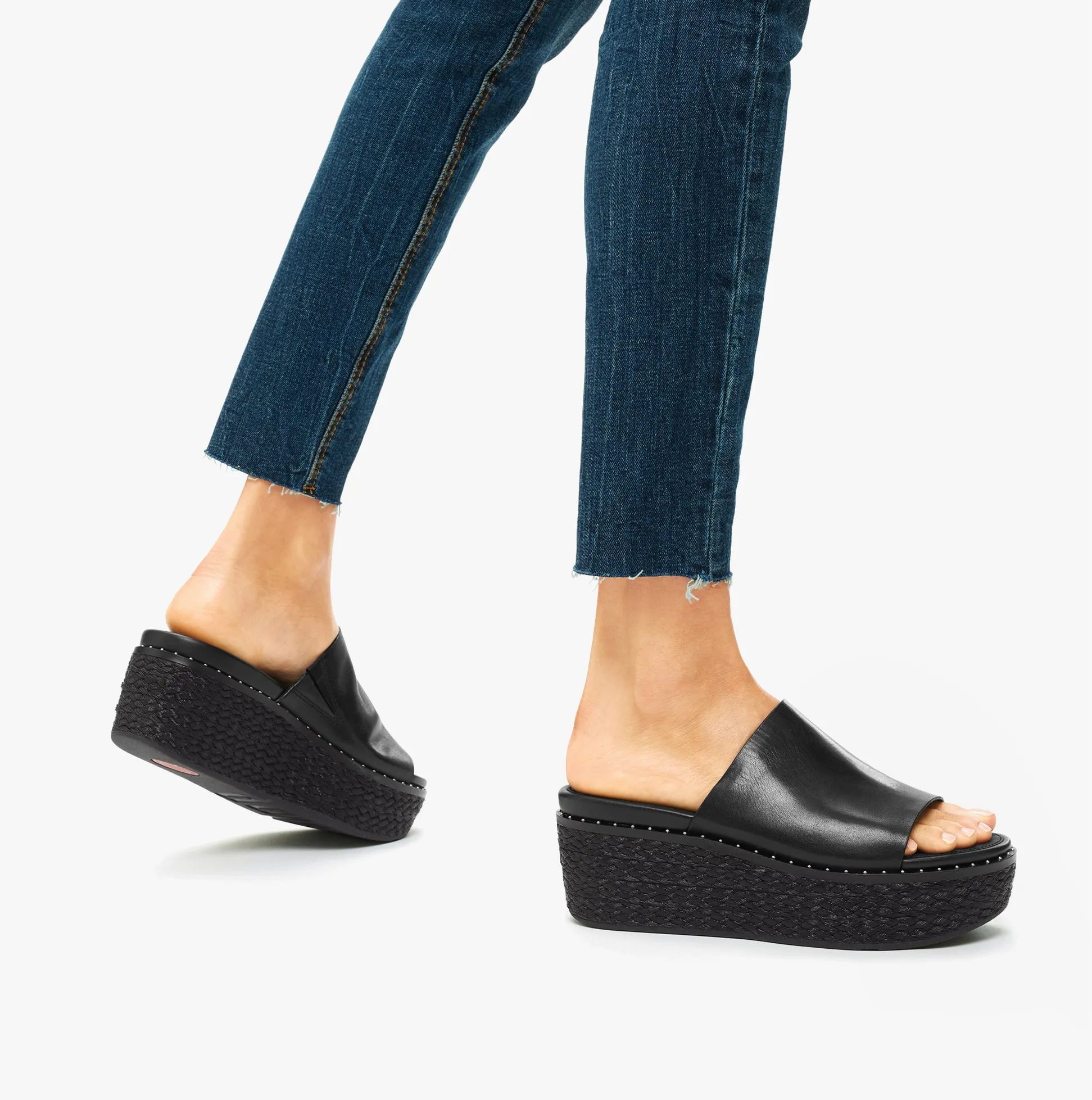 AY9-001 ELOISE ESPADRILLE Ladies Wedges  Black